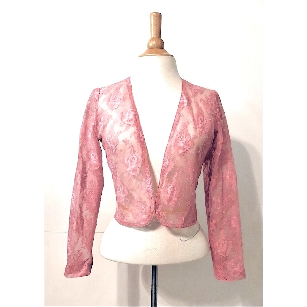 Vintage Lace Night Jacket💐
